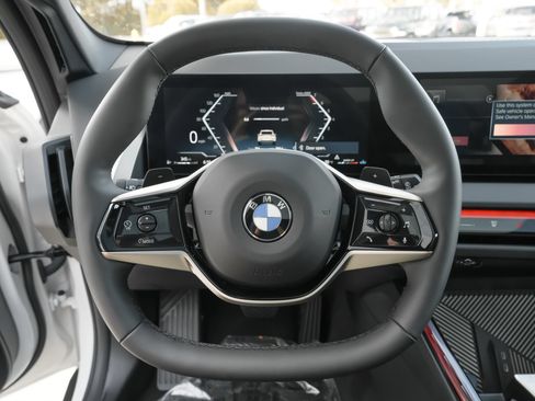 Used 2025 BMW X3 xDrive30i w/ Convenience Package AWD/4WD image 10