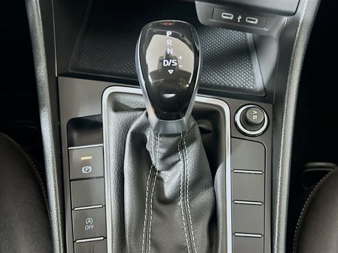 Used 2024 Volkswagen Jetta S FWD image 25