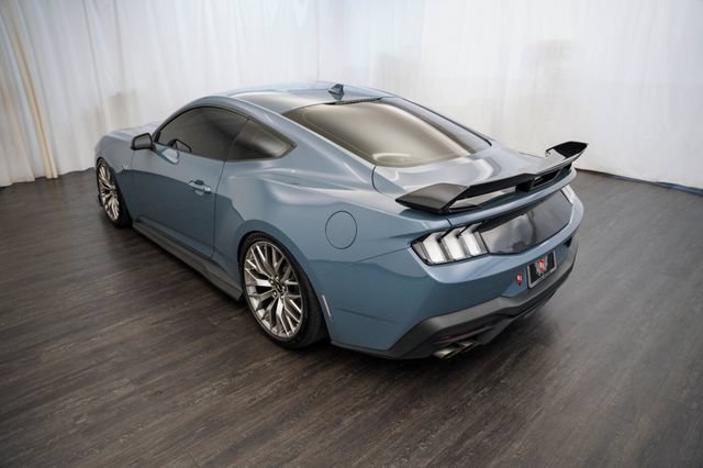 Used 2025 Ford Mustang GT Premium RWD image 11