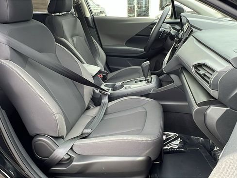 Certified 2025 Subaru Crosstrek 2.0i Premium image 13