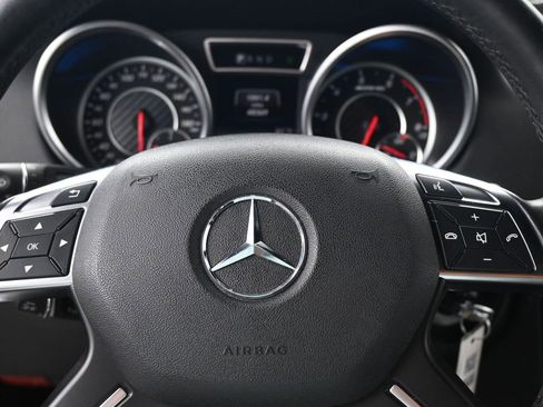 Used 2016 Mercedes-Benz G 63 AMG 4MATIC image 22