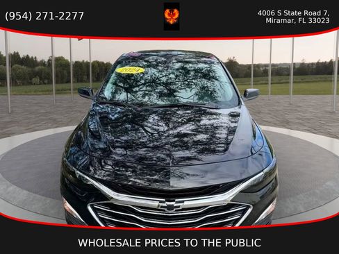 Used 2024 Chevrolet Malibu RS image 3