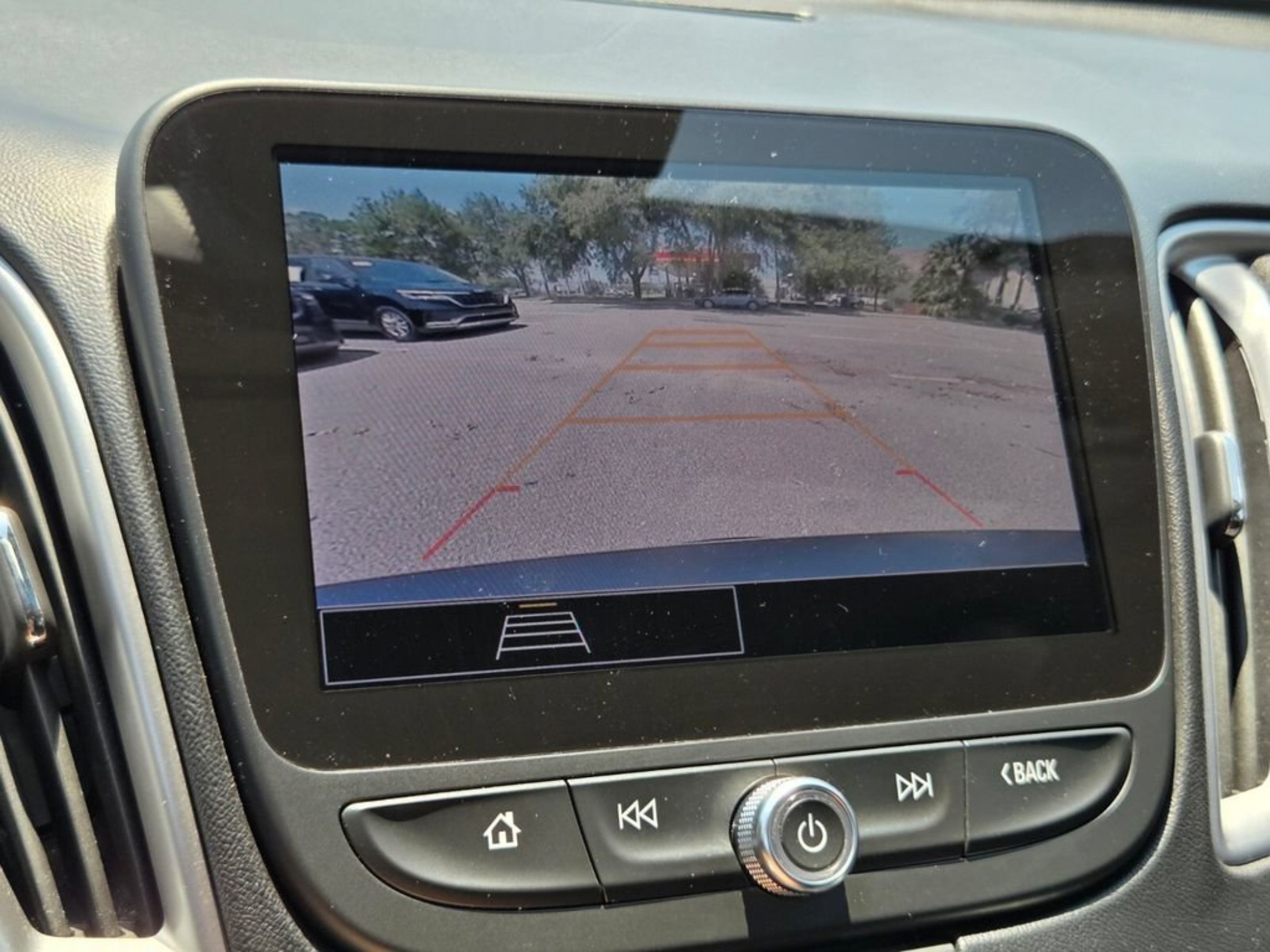 Used 2024 Chevrolet Malibu LT FWD image 21