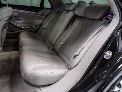 Used 2015 Mercedes-Benz S 550 Sedan image 8