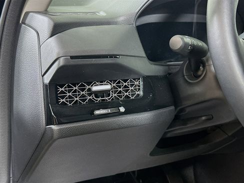 Used 2025 Honda Accord Touring image 10