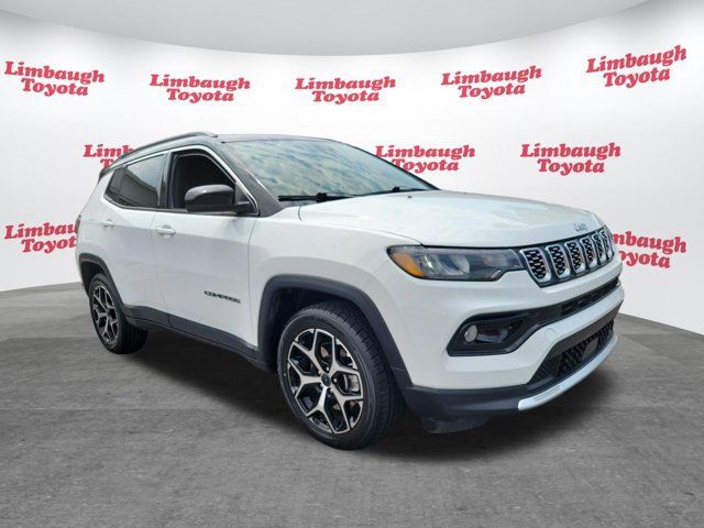 Used 2025 Jeep Compass Limited AWD/4WD image 20