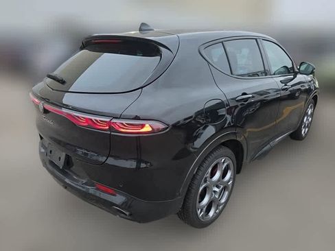 Used 2024 Alfa Romeo Tonale Ti w/ Premium Interior Package image 7