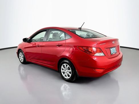 Used 2013 Hyundai Accent GLS FWD image 5