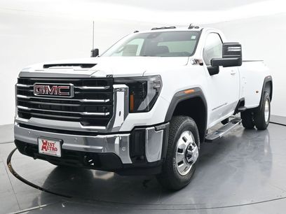 New 2026 GMC Sierra 3500 SLE