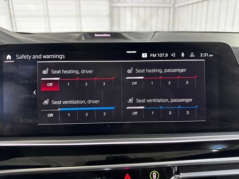 Used 2021 BMW X5 M w/ Competition Package AWD/4WD image 38