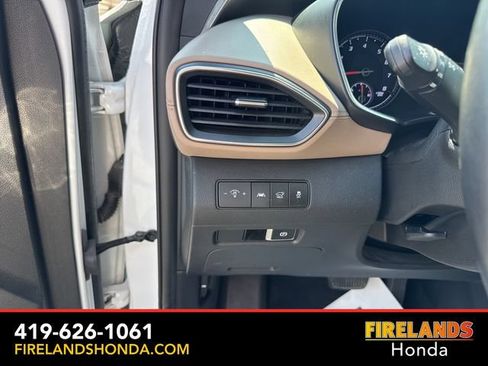 Used 2023 Hyundai Santa Fe SEL FWD image 15