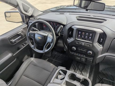 Used 2022 Chevrolet Silverado 1500 Custom image 31