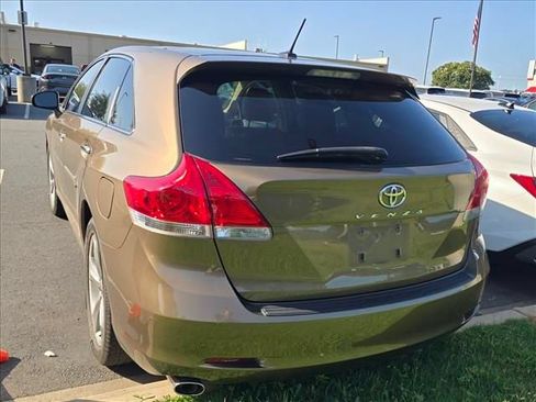 Used 2011 Toyota Venza w/ Convenience Pkg FWD image 6