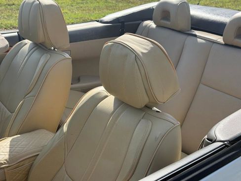 Used 2007 Toyota Solara Convertible image 17