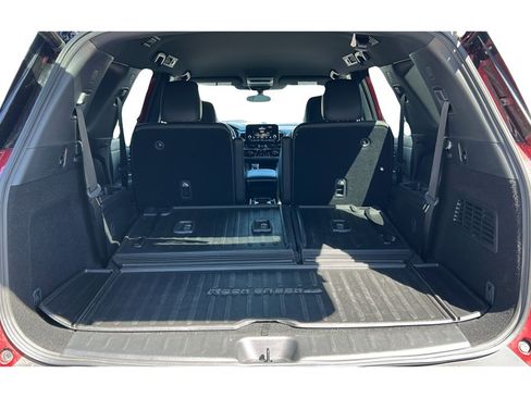 Used 2025 Nissan Pathfinder Rock Creek image 10