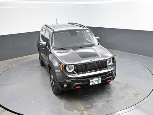 Used 2020 Jeep Renegade Trailhawk w/ Cold Weather Group AWD/4WD image 24