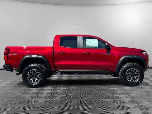 Used 2026 Chevrolet Colorado ZR2 image 8