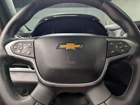 Certified 2023 Chevrolet Traverse LT w/ LT Premium Package AWD/4WD image 21