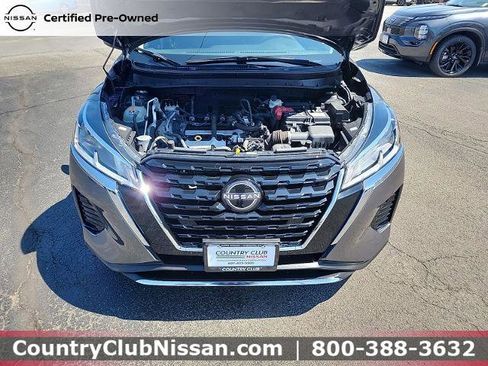 Certified 2023 Nissan Kicks SV FWD image 29
