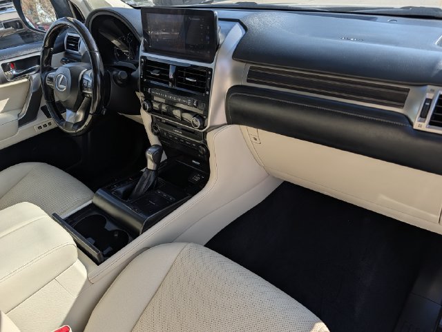 Used 2023 Lexus GX 460 Premium w/ Premium Package AWD/4WD image 35