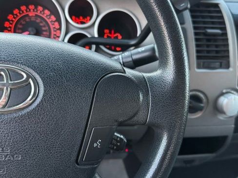 Used 2011 Toyota Tundra 4x4 Double Cab w/ SR5 Pkg image 21