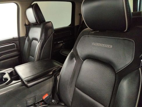 Used 2021 RAM 1500 Laramie w/ Off Road Group image 31