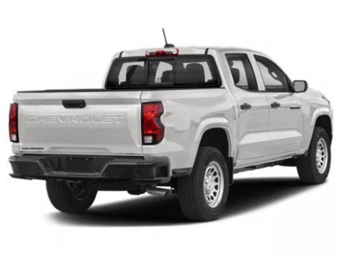 Used 2023 Chevrolet Colorado W/T image 5