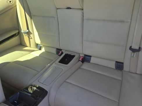 Used 2009 BMW 328i Convertible image 11