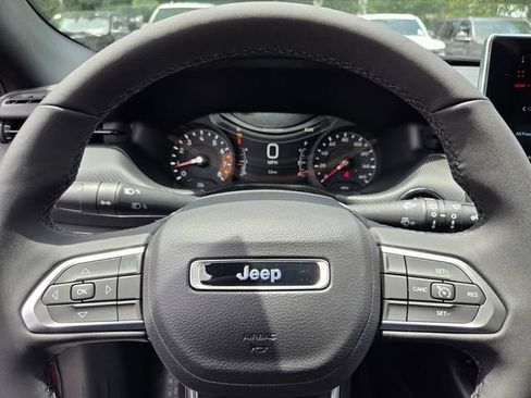 New 2026 Jeep Compass Latitude AWD/4WD image 22