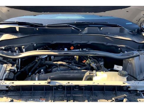 Used 2025 Ford Explorer ST-Line w/ Premium Package AWD/4WD image 12