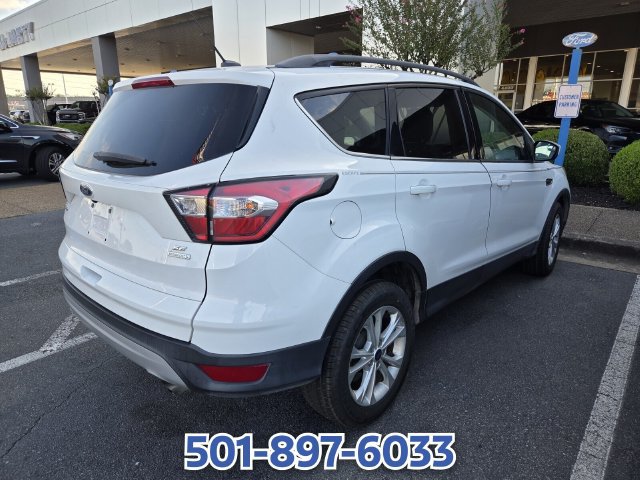 Used 2018 Ford Escape SE FWD image 4