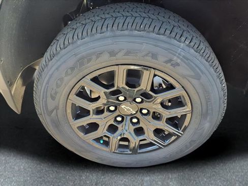 New 2026 Chevrolet Colorado W/T w/ WT Custom Package image 26