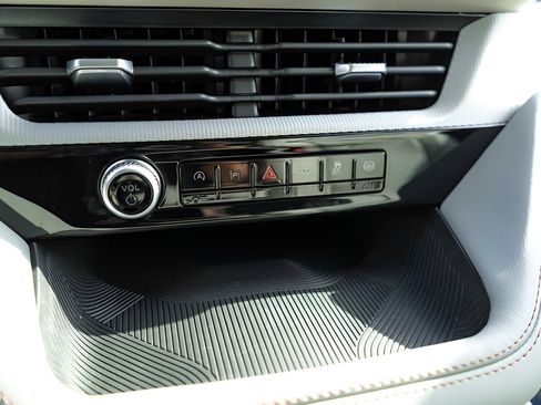 New 2026 Ford Explorer Active w/ Active Comfort Package RWD image 21