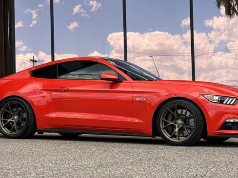 Used 2016 Ford Mustang GT Premium w/ GT Performance Package RWD image 16