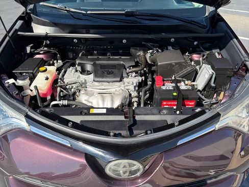 Used 2017 Toyota RAV4 XLE w/ Carpet Mat Package AWD/4WD image 21