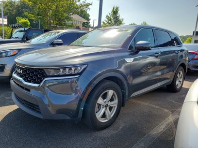 Used 2022 Kia Sorento LX
