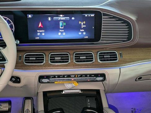 New 2026 Mercedes-Benz Maybach GLS 600 4MATIC image 15