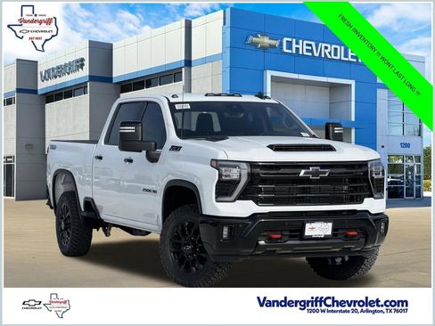New 2026 Chevrolet Silverado 2500 LT w/ Trail Boss Package AWD/4WD image 1