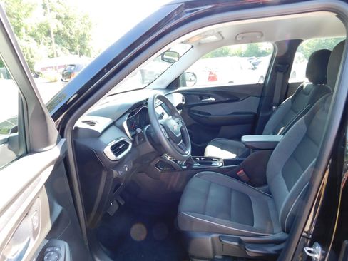 Used 2021 Chevrolet TrailBlazer LS FWD image 14