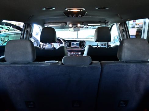 Used 2023 Dodge Durango GT w/ Blacktop Package AWD/4WD image 13