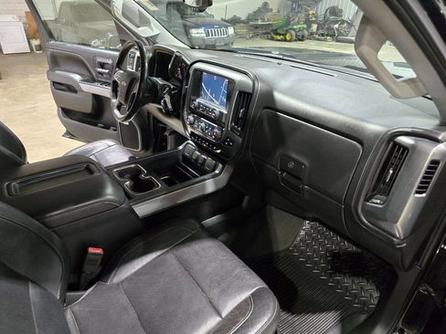 Used 2015 Chevrolet Silverado 2500 LTZ w/ Duramax Plus Package image 41