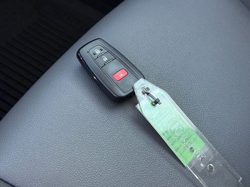 Used 2023 Toyota 4Runner SR5 Premium w/ Moonroof Package image 40