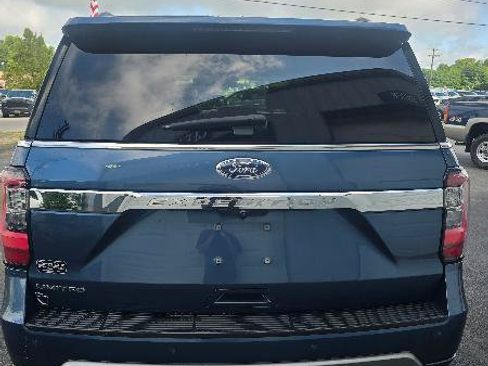 Used 2018 Ford Expedition Limited AWD/4WD image 5