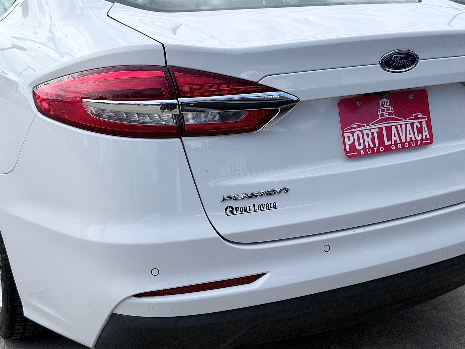 Used 2019 Ford Fusion SE FWD image 32