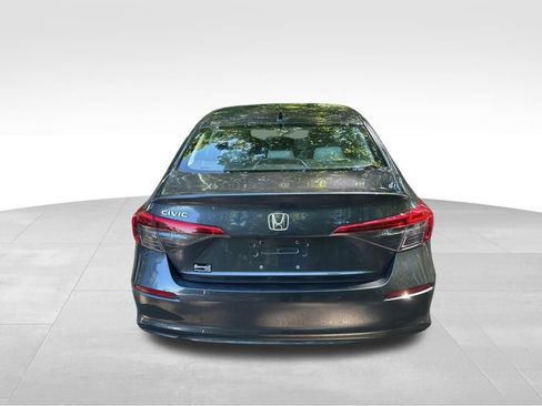 Used 2024 Honda Civic EX image 4
