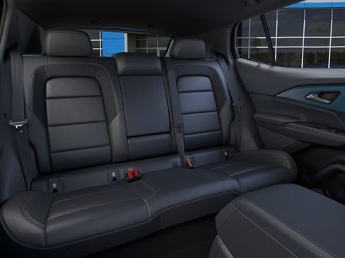 New 2026 Chevrolet Equinox EV LT AWD/4WD image 18