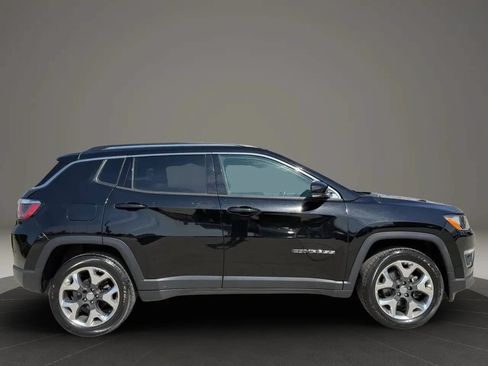 Used 2019 Jeep Compass Limited AWD/4WD image 8