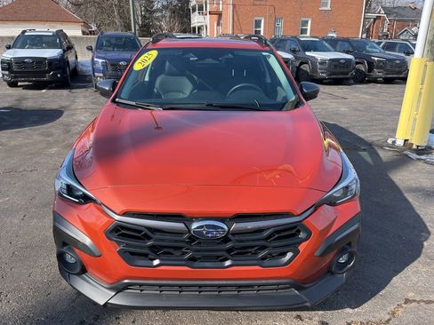 Certified 2025 Subaru Crosstrek 2.5i Limited w/ Crosstrek Mirror Package image 2