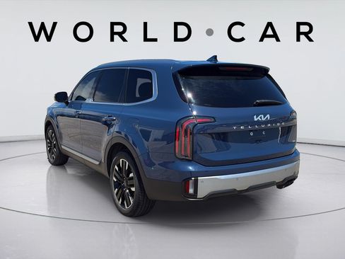 Used 2023 Kia Telluride AWD image 13