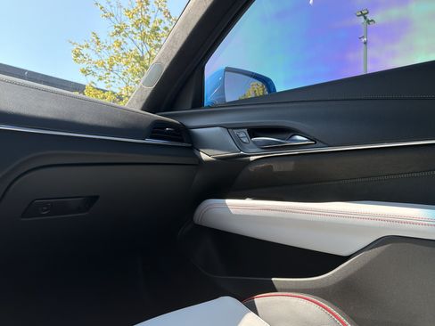 Used 2023 Cadillac CT4 V Blackwing w/ Climate Package RWD image 17